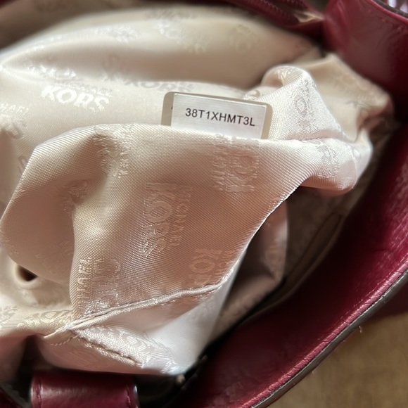 Michael Kors Hamilton Satchel - Picture 16 of 17